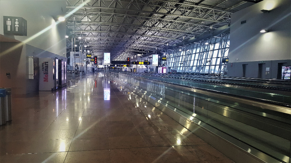 Z obřího bruselského letiště odletí do půlnoci jen jedno letadlo      Foto: autor